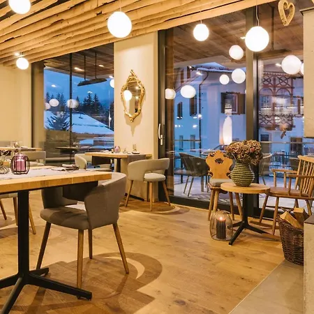 Venediger 公寓式酒店 Neukirchen am Großvenediger