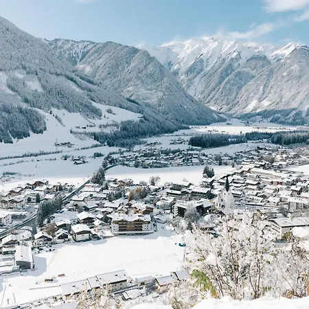 Venediger Lägenhetshotell Neukirchen am Großvenediger